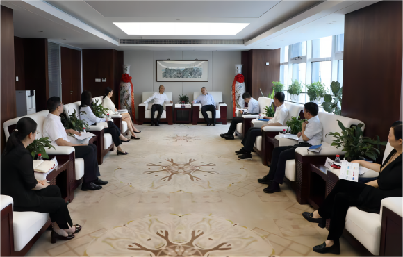 集團公司總會(huì )計師朱慶鋒赴公司調研?指導并推動(dòng)深化銀企合作